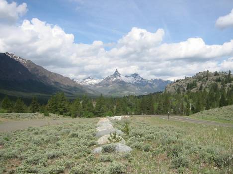 Pilot and Index Peaks from Chief Joseph Highway, May/June