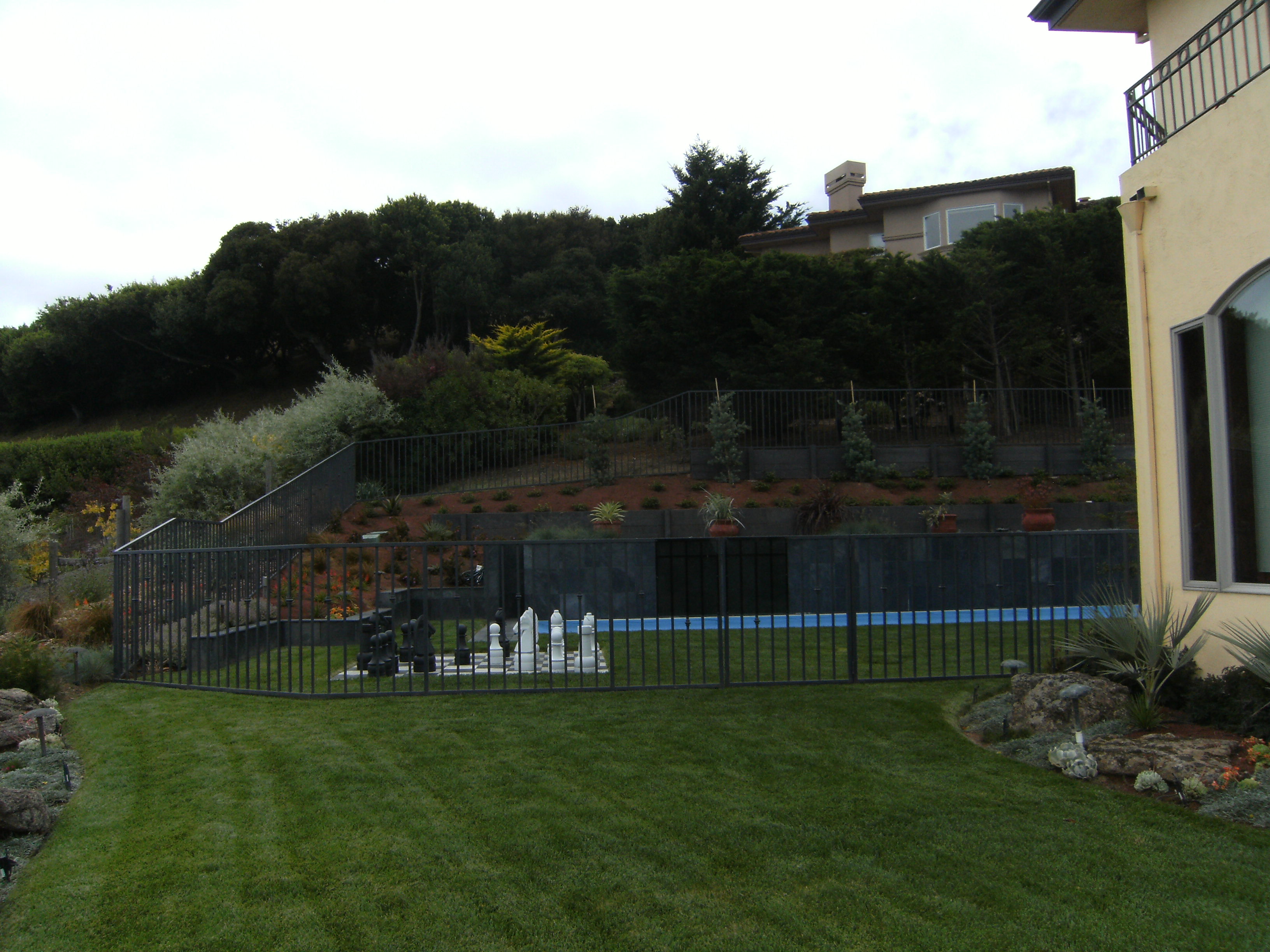 New plantings, the owner choose the chess set.